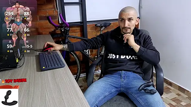 Marck Muscle online show from 11.29.25