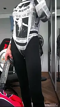 BodyandlegginLover online show from 09.26.25