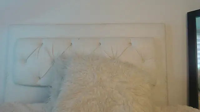 Ingridbergman online show from 03.20.25