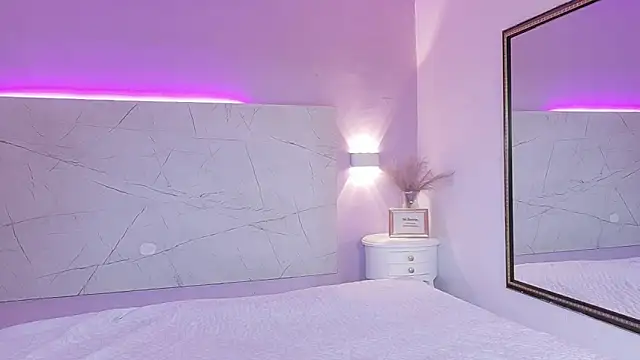 AbrilBrent online show from 01.07.26