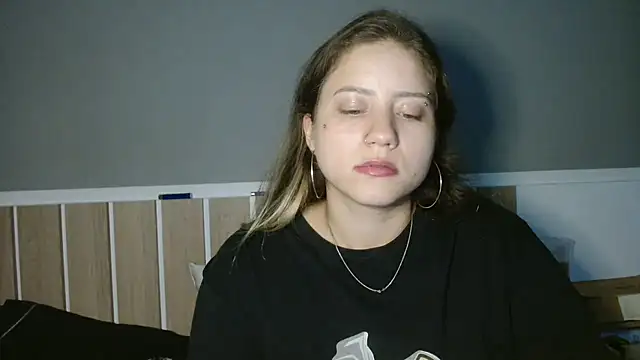 520 Loirex 741 online show from 02.22.25