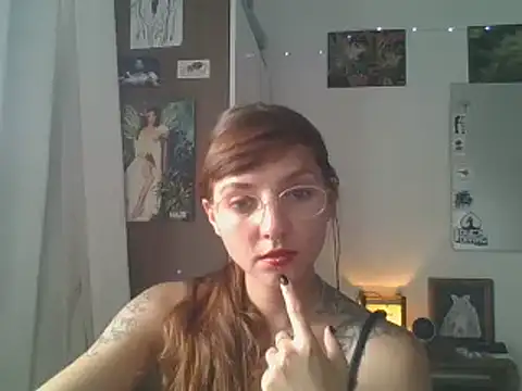 SweetyBabyDemon online show from 12.23.24