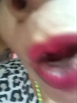 gatadeojosclaros online show from 03.03.25