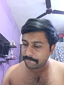 GlassBarge9 online show from 01.08.25