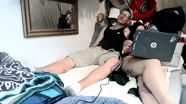 Snapshot of kaylajean6969 chatting on 01.22.25 kaylajean6969 online show from 01.22.25