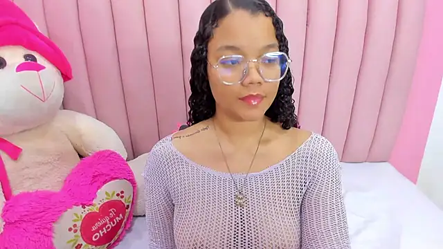 ISABELLA 020 online show from 02.19.26