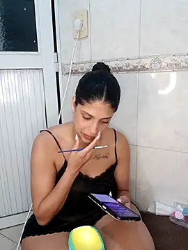 Snapshot of Shura_xxxBig chatting on 10.18.25 Shura xxxBig online show from 10.18.25