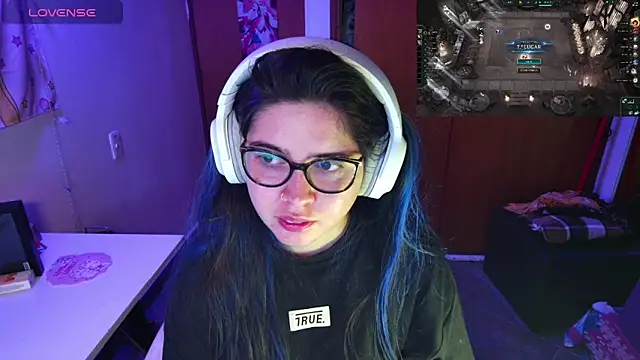 Snapshot of Vallolet_Spencer chatting on 01.08.25 Vallolet Spencer online show from 01.08.25