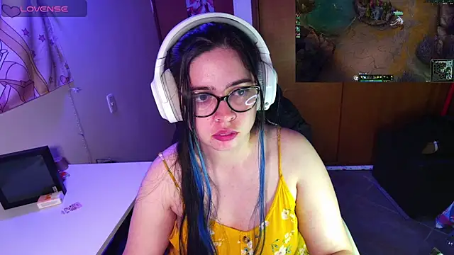 Snapshot of Vallolet_Spencer chatting on 01.10.25 Vallolet Spencer online show from 01.10.25