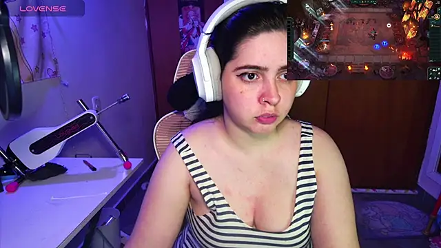 Snapshot of Vallolet_Spencer chatting on 02.06.25 Vallolet Spencer online show from 02.06.25