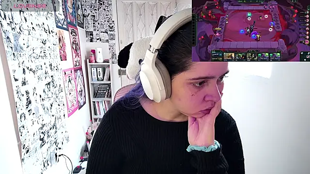 Snapshot of Vallolet_Spencer chatting on 10.13.25 Vallolet Spencer online show from 10.13.25