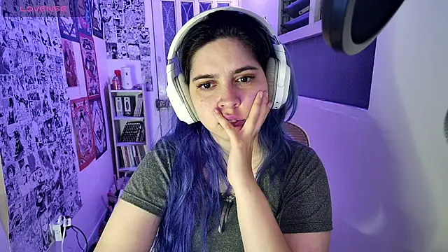 Snapshot of Vallolet_Spencer chatting on 10.16.25 Vallolet Spencer online show from 10.16.25