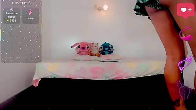  Riannagarcia  online show from 03.03.26