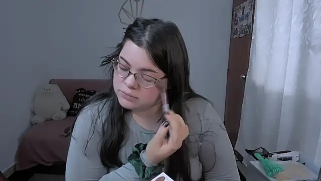 Aria Fullbuster online show from 12.21.25