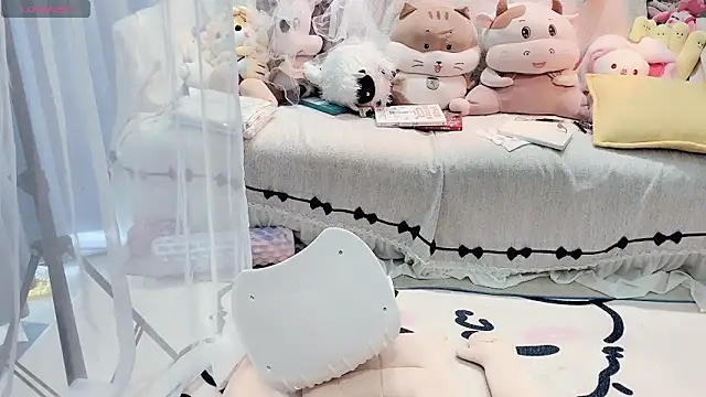 AKiKi711 online show from 03.29.26