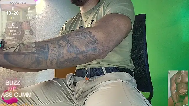 hot black3 online show from 02.14.26