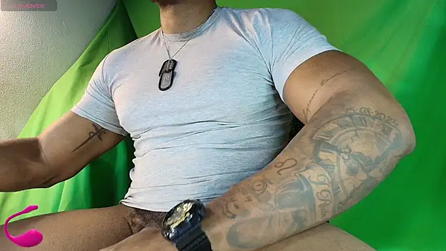 hot black3 online show from 04.12.26