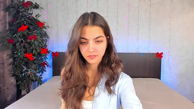 Milana Crystal  online show from 12.27.24