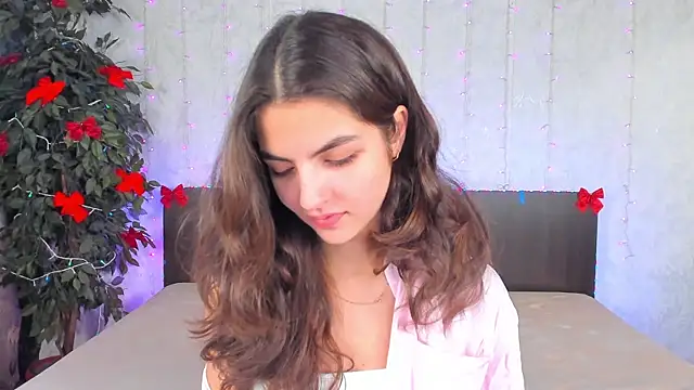 Milana Crystal  online show from 12.29.24