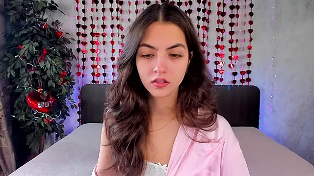 Milana Crystal  online show from 02.10.25