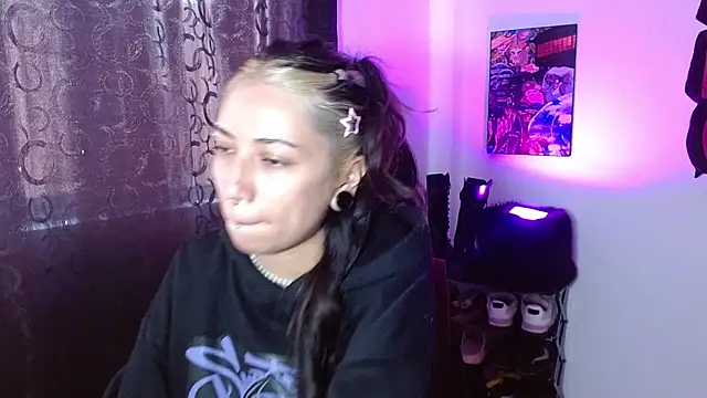 squirt charlott online show from 10.15.25