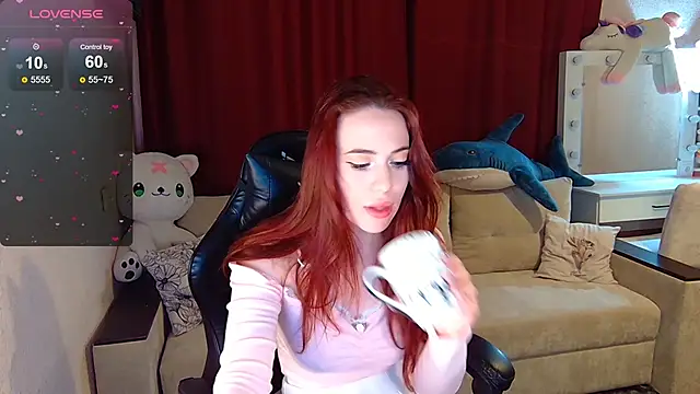 Sidney blush online show from 11.27.25