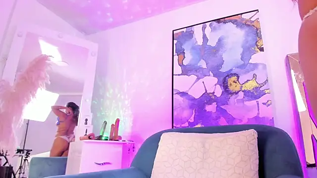 Danna Ramiirez online show from 02.10.25