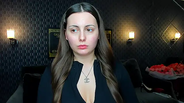 Snapshot of _extraterrestrial_ chatting on 10.07.25 extraterrestrial online show from 10.07.25