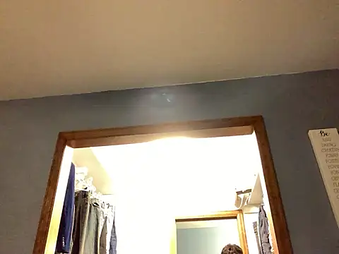 Snapshot of Hebrewhammers42 chatting on 03.03.25 Hebrewhammers42 online show from 03.03.25