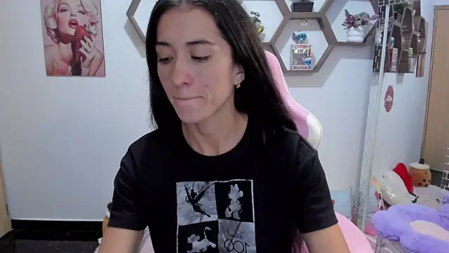 SharonSander online show from 03.23.25