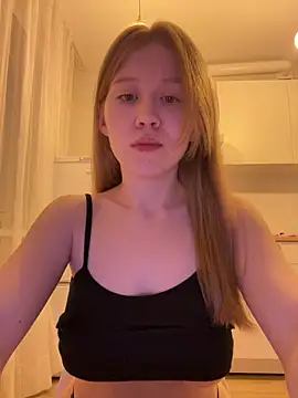 Snapshot of Eva_Weyne chatting on 08.03.26 Eva Weyne online show from 08.03.26