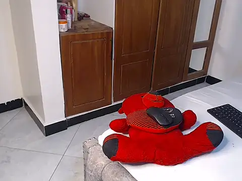 Snapshot of chococreamie chatting on 01.26.25 chococreamie online show from 01.26.25