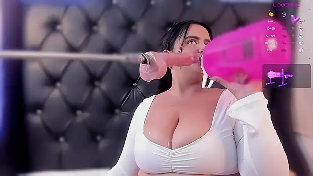 sweett katty  online show from 01.03.25