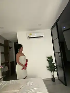 Snapshot of Brunettexio chatting on 01.11.25 Brunettexio online show from 01.11.25