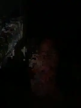 Snapshot of Brunettexio chatting on 02.04.25 Brunettexio online show from 02.04.25