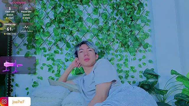 Levii Ackermann online show from 10.08.25