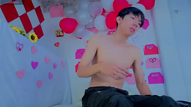 Levii Ackermann online show from 02.18.26