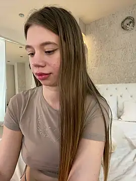 Bella Suns online show from 02.26.25