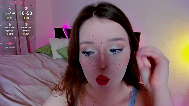 lexxxxxxi online show from 09.17.25