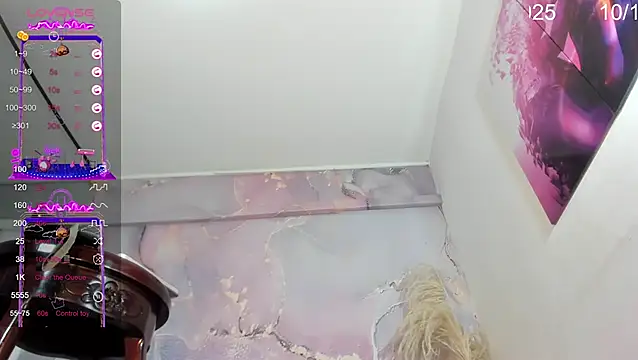 VALERIAQUEENTS online show from 10.10.25