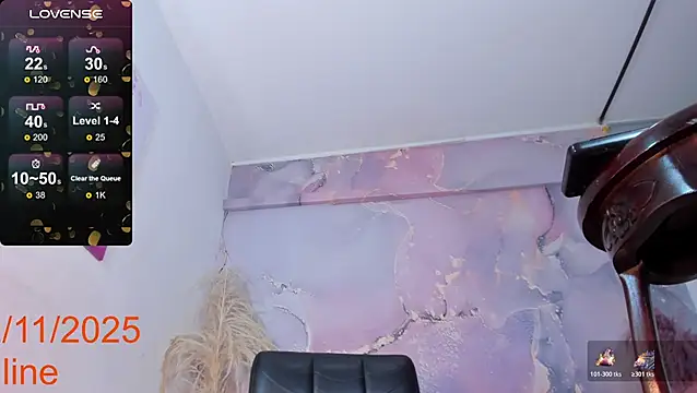 VALERIAQUEENTS online show from 11.02.25