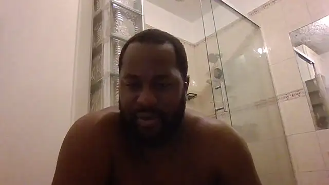 Bighood T online show from 03.02.26