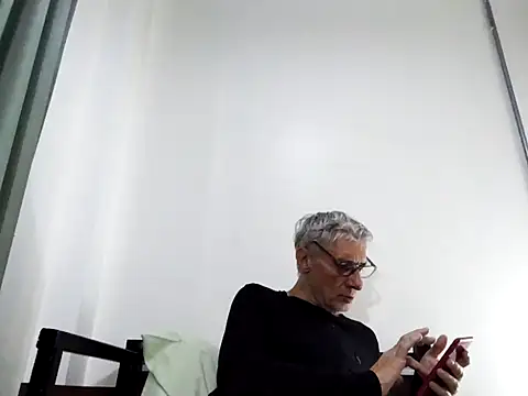 BIGUNCUTHARDCOCK online show from 02.28.25