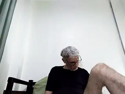 BIGUNCUTHARDCOCK online show from 03.10.25