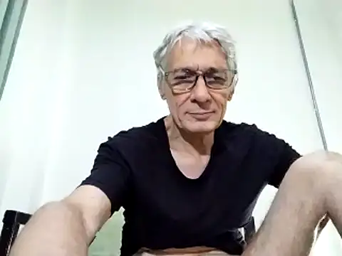 BIGUNCUTHARDCOCK online show from 03.15.25