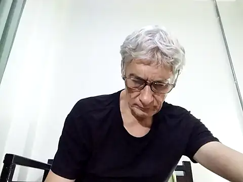 BIGUNCUTHARDCOCK online show from 03.18.25