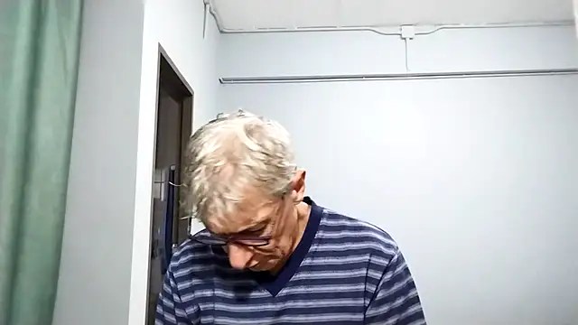 BIGUNCUTHARDCOCK online show from 09.16.25