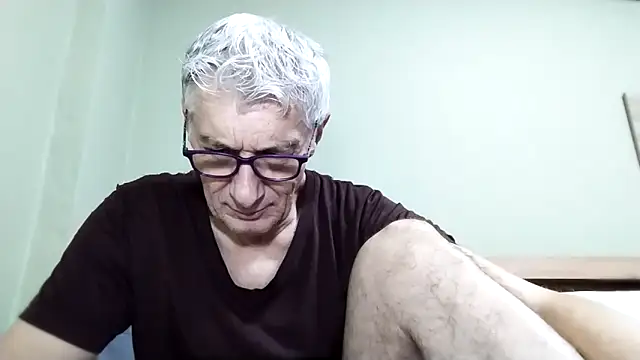 BIGUNCUTHARDCOCK online show from 11.24.25