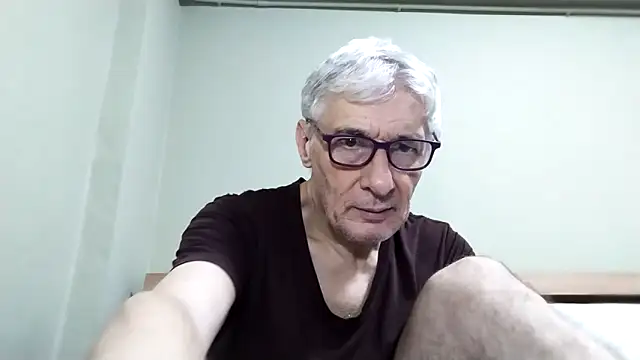 BIGUNCUTHARDCOCK online show from 11.26.25