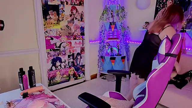 Unholy Lady online show from 10.02.25